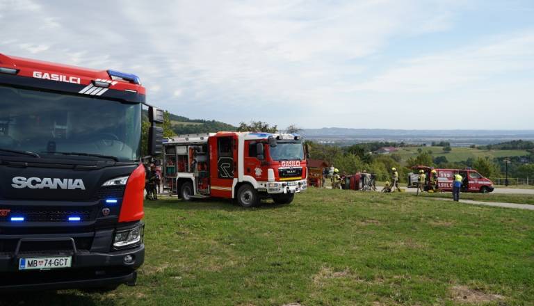 sfr01135.JPG
