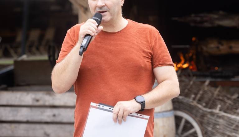 zabavni-voditelj-saso-dukic.jpg