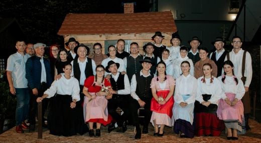 Gledališka igra "Trije vaški svetniki"