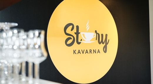 V KAVARNI STORY: SLOVENSKI VEČER Z DJ-JEM