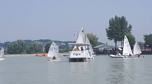 ŠPORTNI TABOR JADRANJA IN VESLANJA