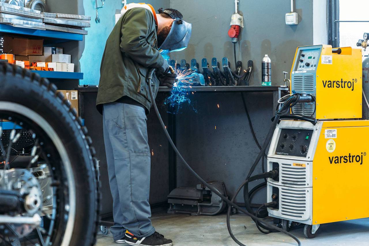 Moto garaža Rok Bagoroš