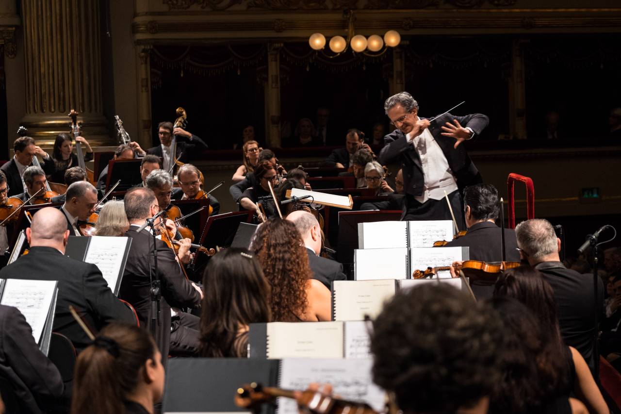 30. avgusta ne smete zamuditi koncerta Filharmoničnega orkestra znamenite milanske operne hiše Scala. 