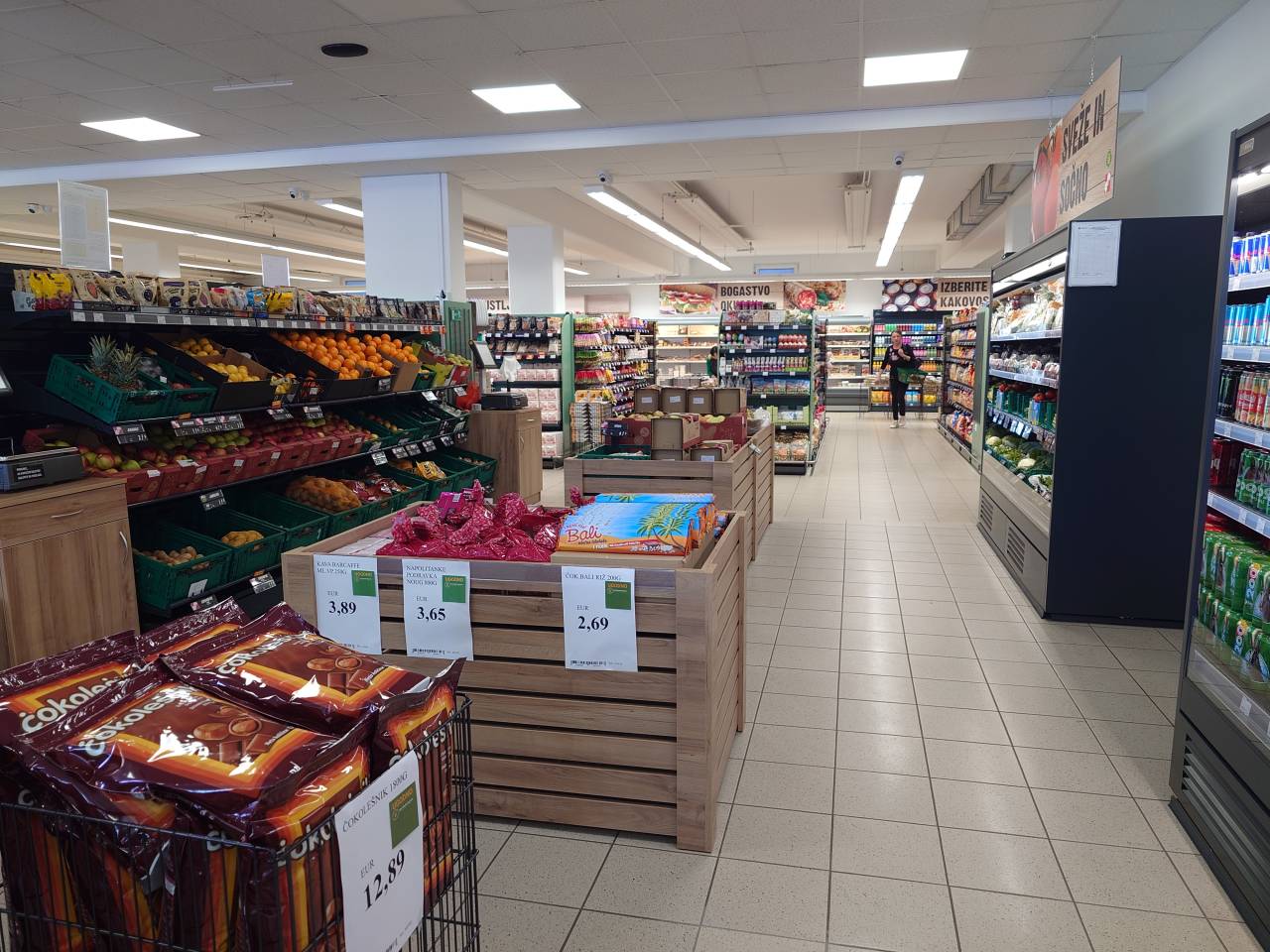 Notranjost prenovljenega marketa (Foto: Ž.K.)