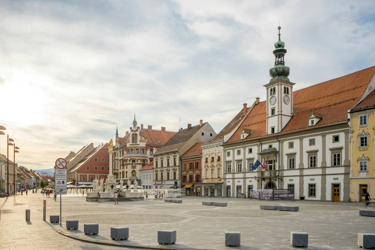 »Suverenost ni bila podarjena«: Lotrič pozval k odgovornosti za prihodnost Slovenije