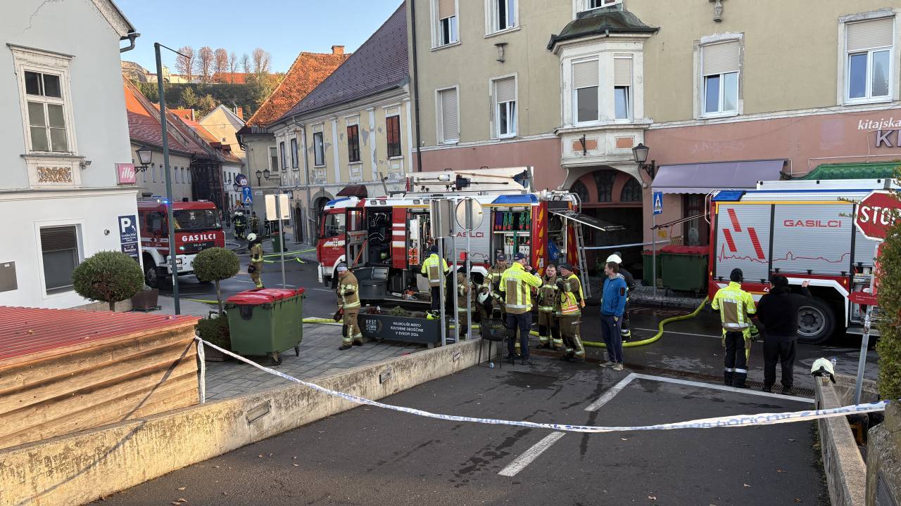 Po hudem požaru na Štajerskem predlog za poklicne gasilce, prostovoljci opozarjajo na posledice