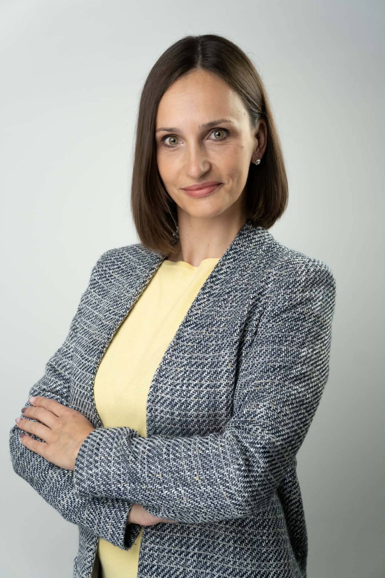 Po številnih zavrnitvah Mijičev poslanski mandat sprejela Ptujčanka