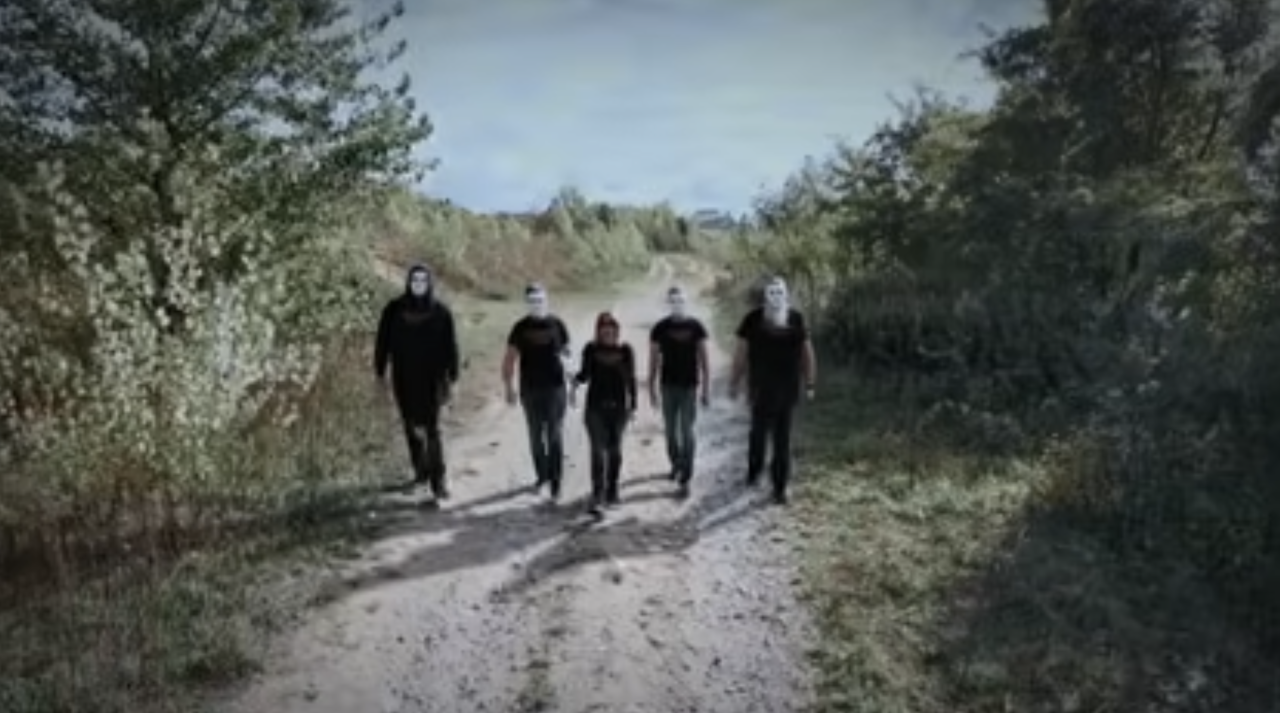 VIDEO: Hudobni Volk z novo skladbo, v videospotu tudi znani kotički Ptuja
