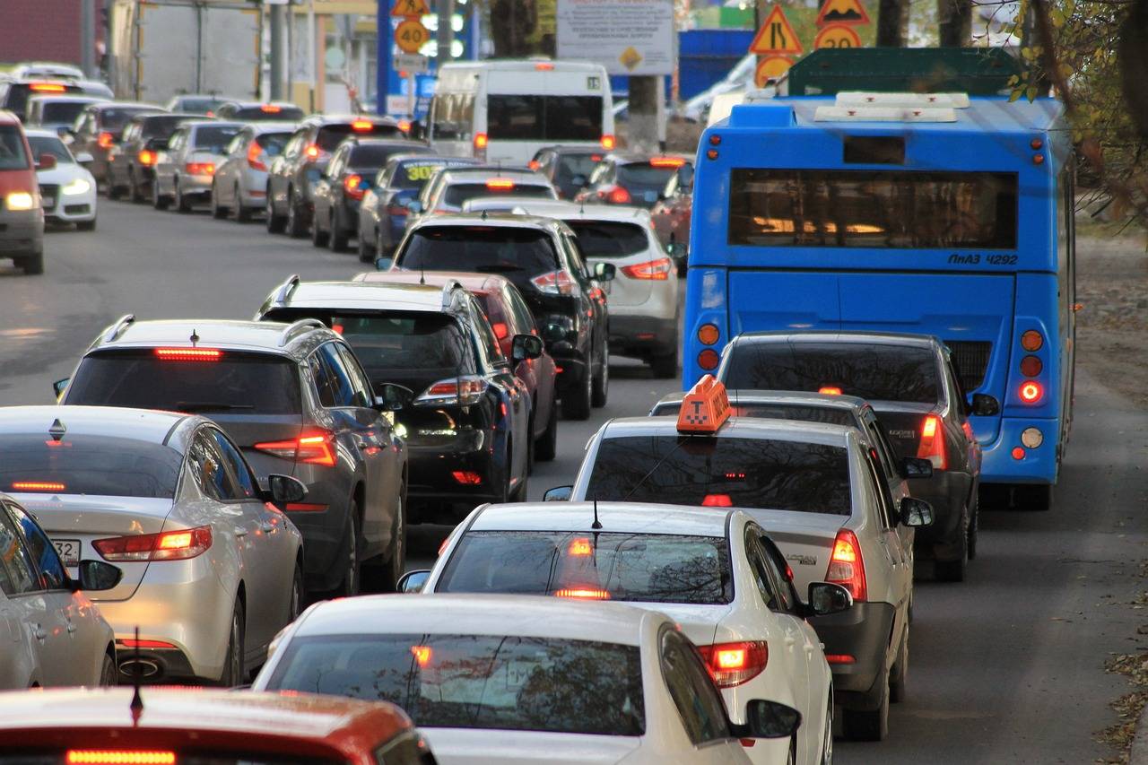 Na pot se odpravite pravočasno, prazniki pri sosedih znova prinašajo polne ceste