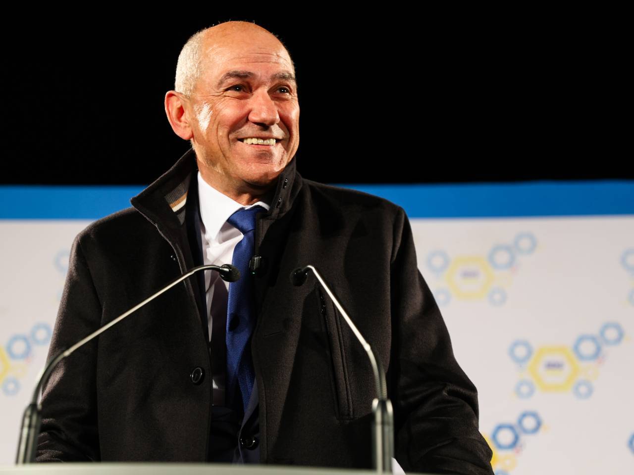 Janša tik pred četrtim premierskim mandatom