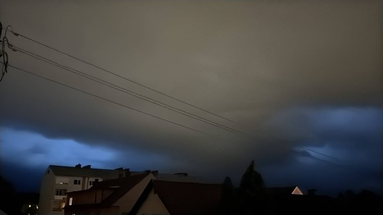 Za Podravje zelo velika verjetnost nastanka toče
