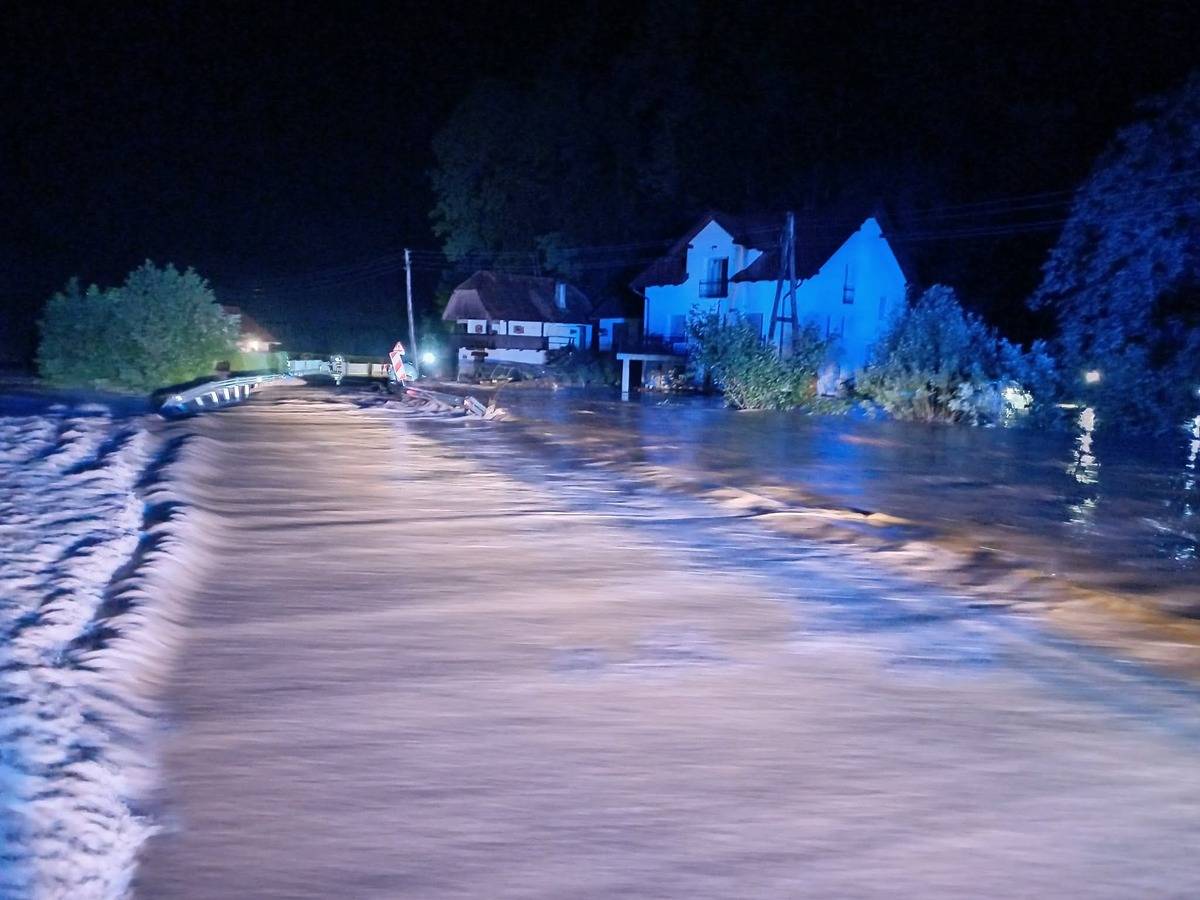 Meteorologi ponovno svarijo: Možni močni nalivi, veter, toča in lokalne poplave