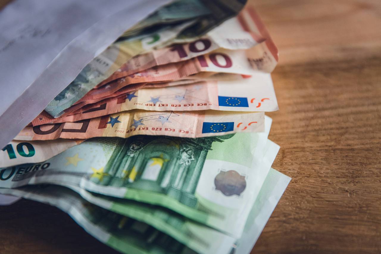 Horoskop tem srečnežem napoveduje pot do blaginje, ste med njimi?