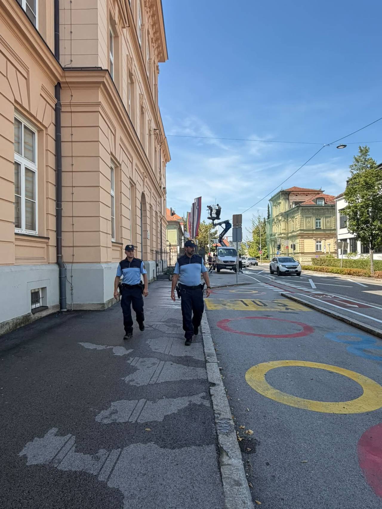 Otroci se vračajo na ceste, mariborski policisti bodo jutri še posebej pozorni
