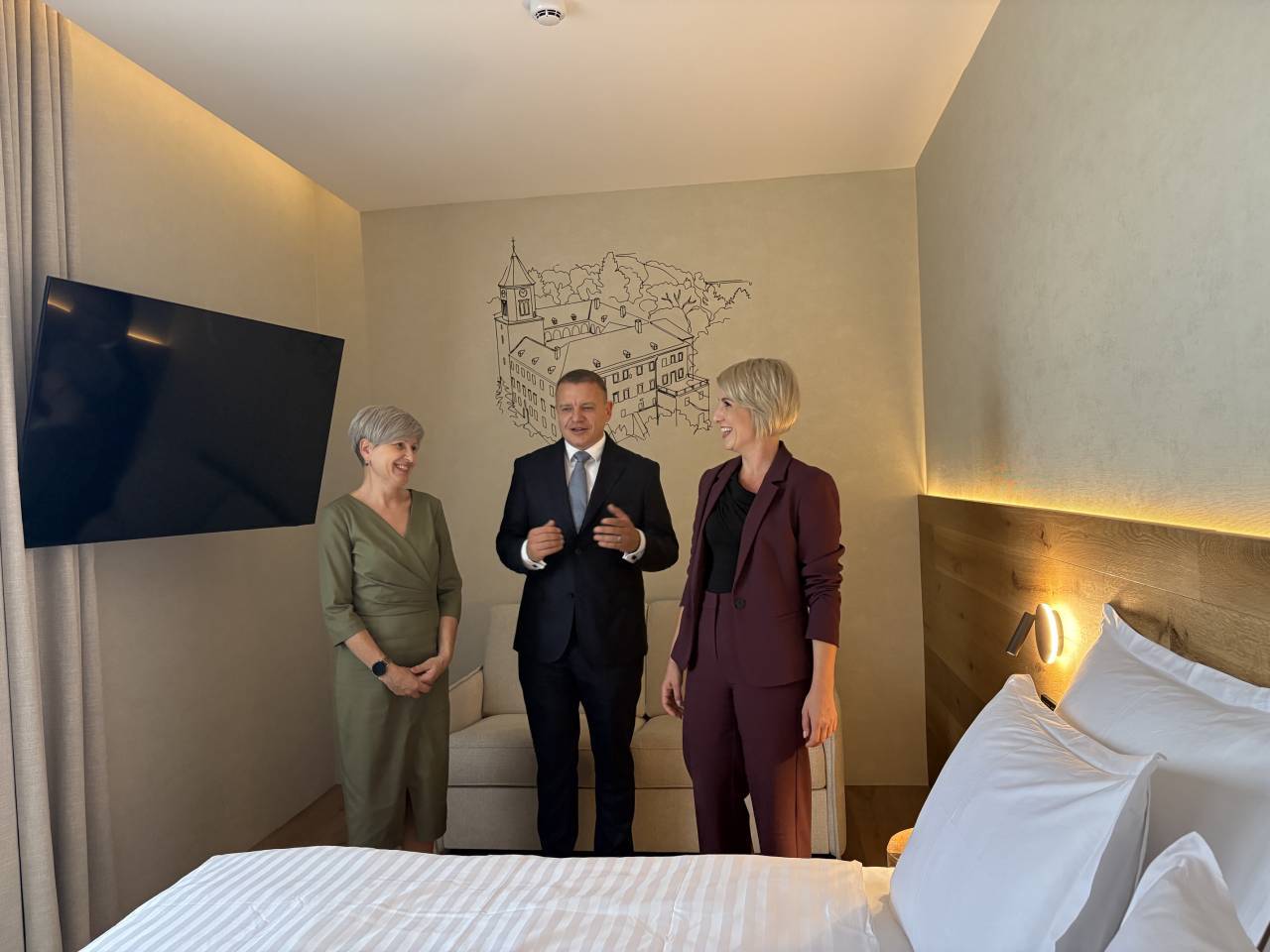 FOTO: Blizu Maribora odprli 5,2 milijona evrov vreden turistični kompleks