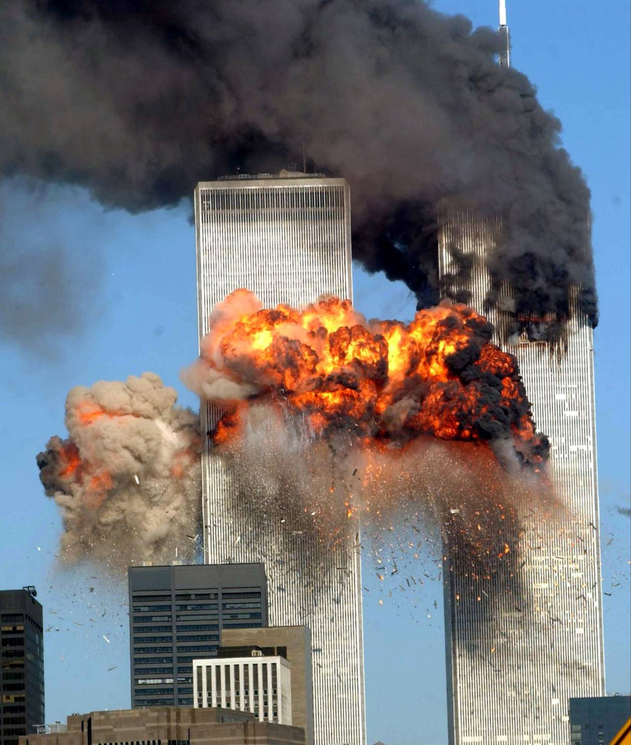 Amerika obeležuje 25 let od terorističnih napadov, ki so zaznamovali cel svet