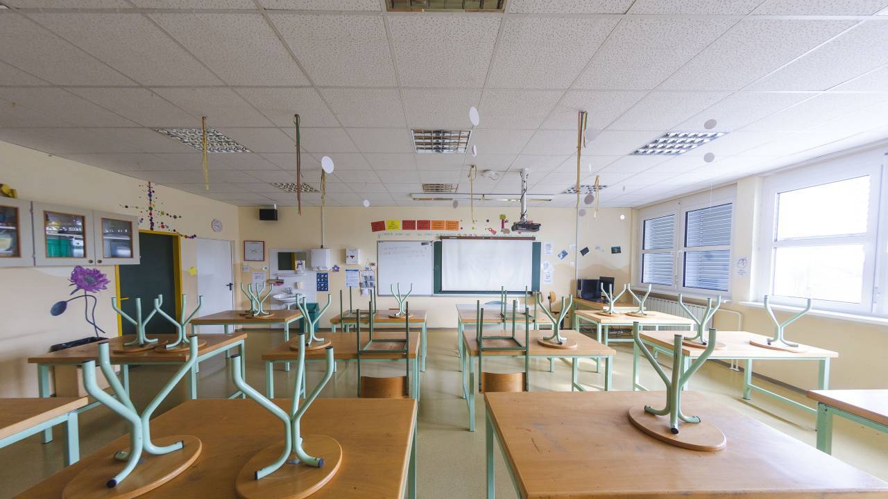 Božič o vrnitvi osemletke: »Devetletka ni razlog za slabše znanje«