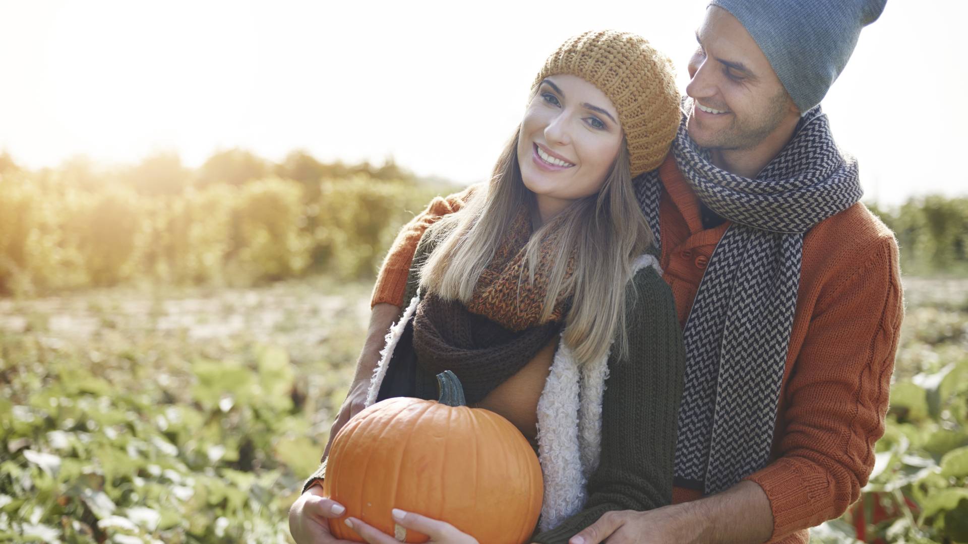 Kdor danes stopi z obema nogama na tla, bo v prihodnjih dneh pobiral zvezdne sadove