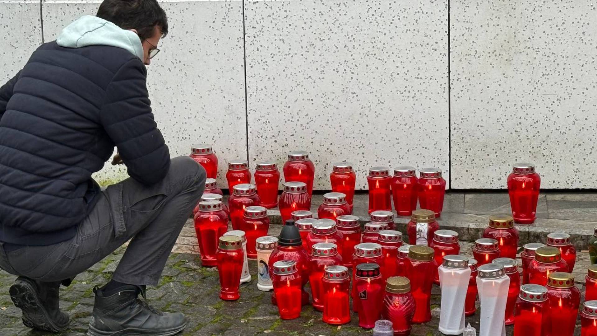 Po tragediji v Novem mestu ministrica Katič premierju ponudila odstop