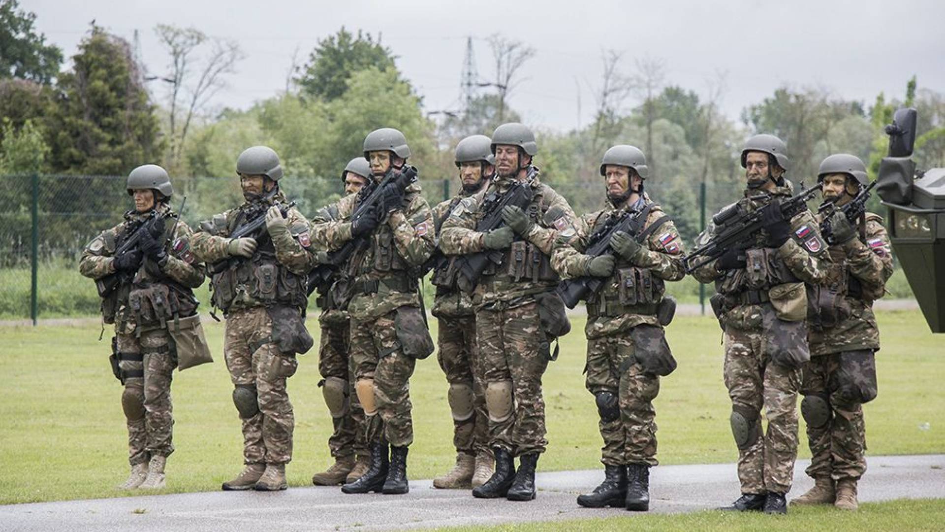 Vojska na pomoč policiji?