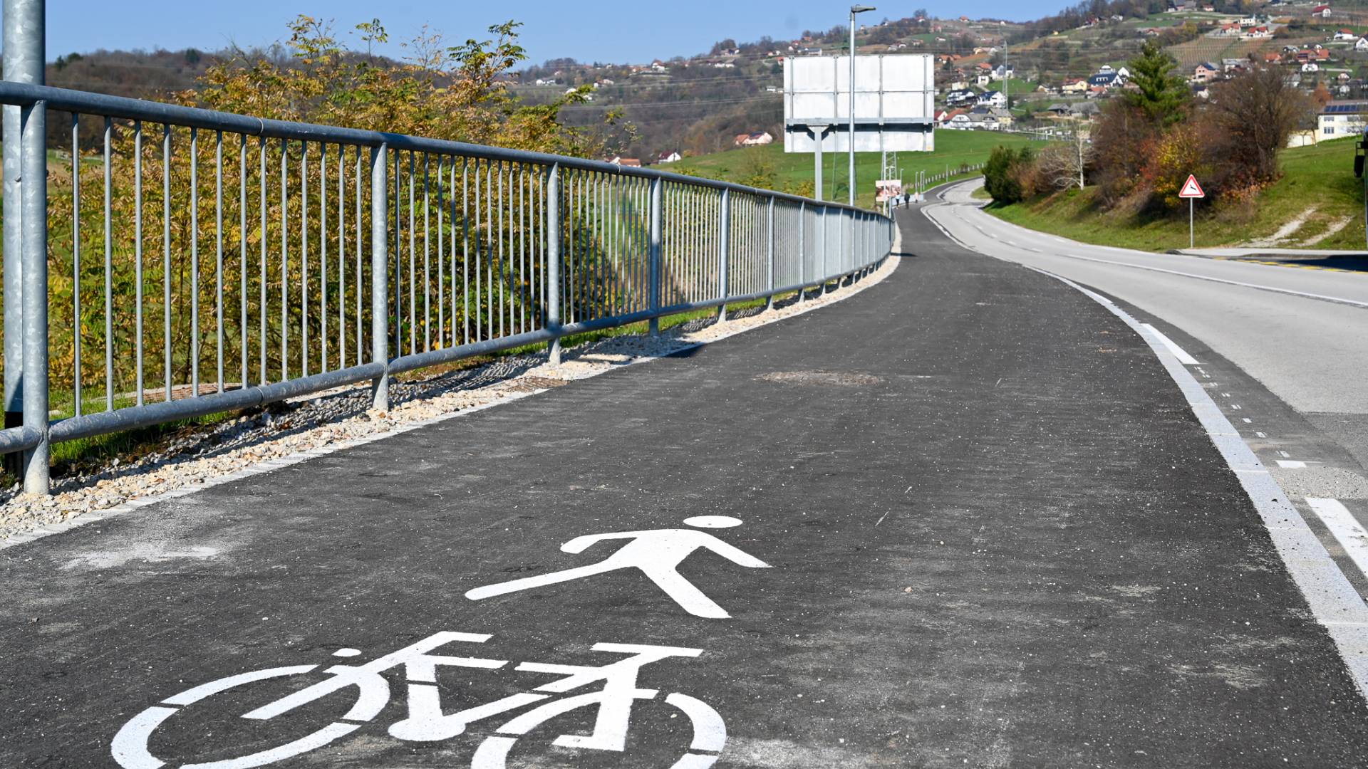 Novo mesto bogatejše za novo kolesarsko povezavo med Pletenko in Trško goro