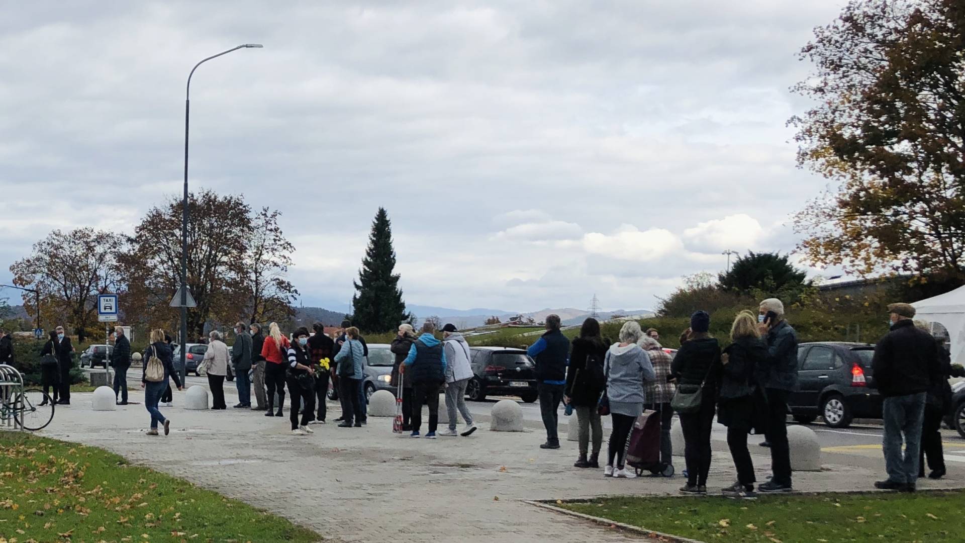 Nenavadna turistična izkušnja: »Smrtonosni sprehod« po Žalah za 165 evrov