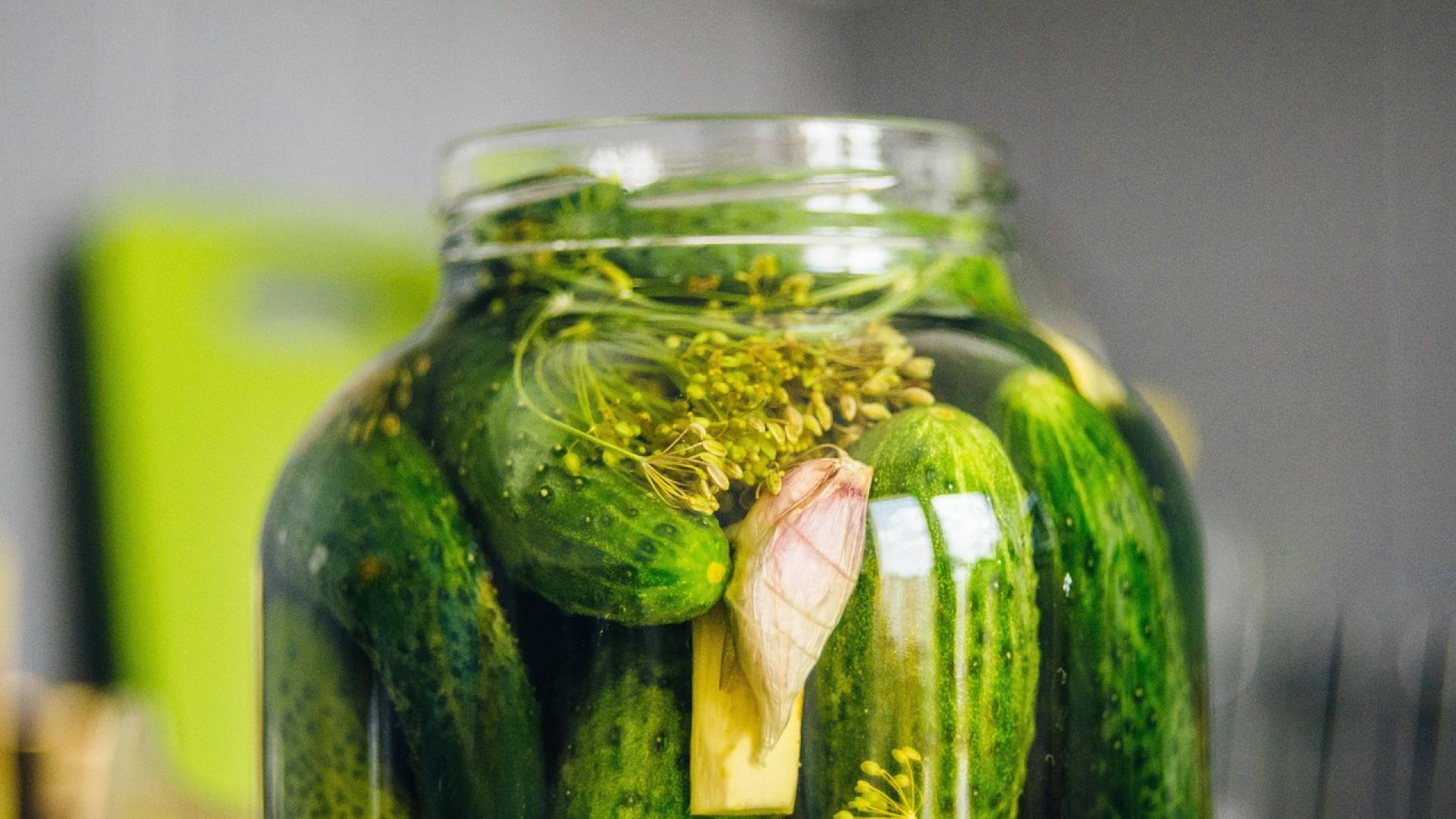 Paracetamol v kislih kumaricah? Rezultati nadzora razkrivajo presenetljivo ugotovitev!