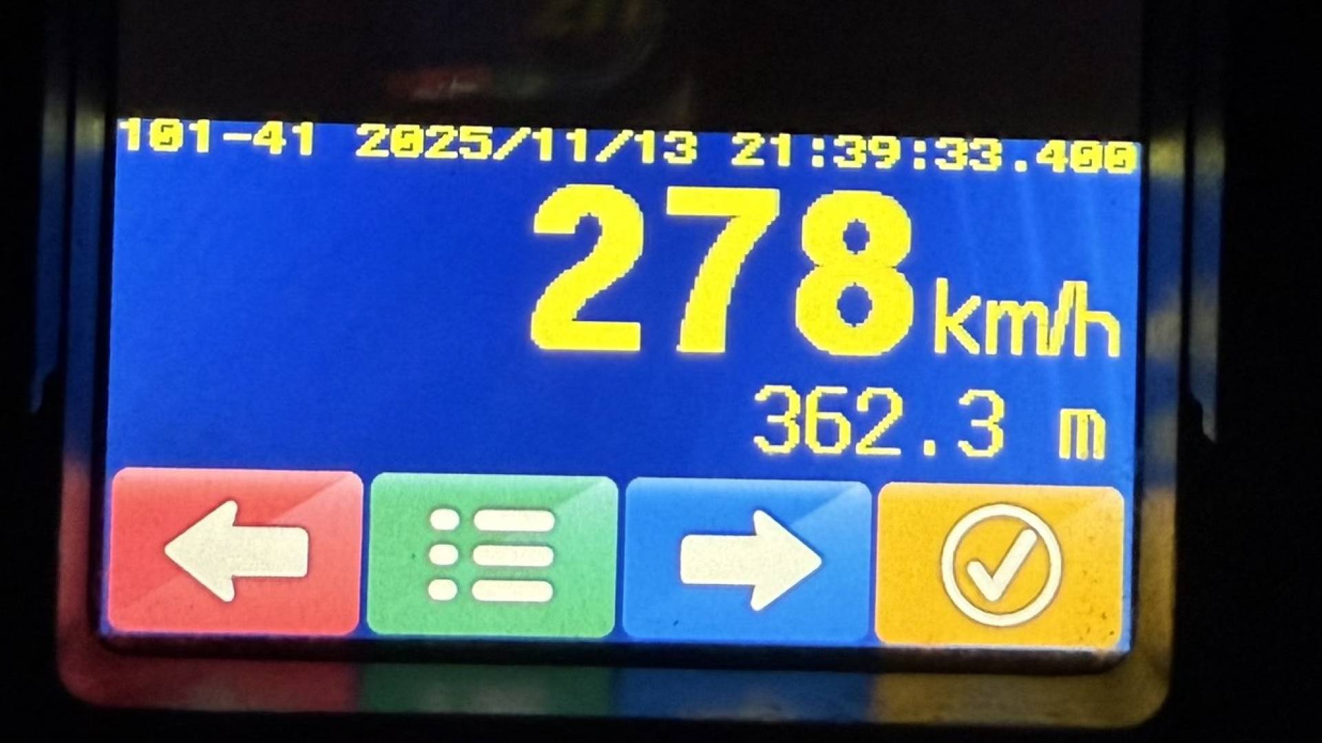 Na gorenjski avtocesti vozil 278 kilometrov na uro