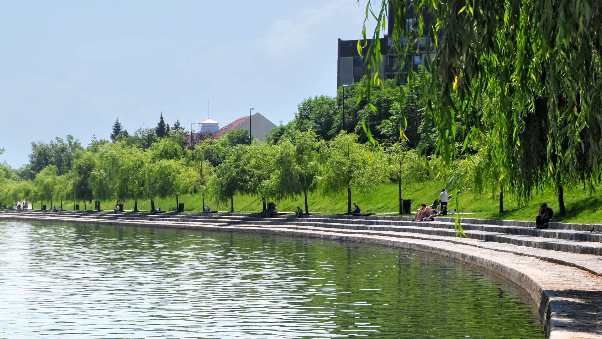 Zaradi slabe povezave na Trnovskem pristanu občina napovedala pregled dostopnih točk