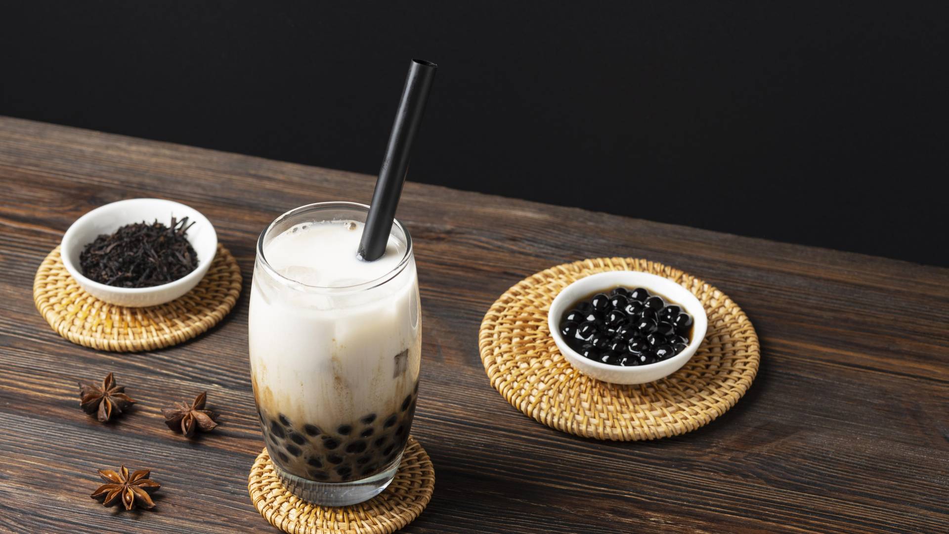 Ste mislili, da je bubble tea zapleten? Poglejte, kako preprosto ga pripravite doma!