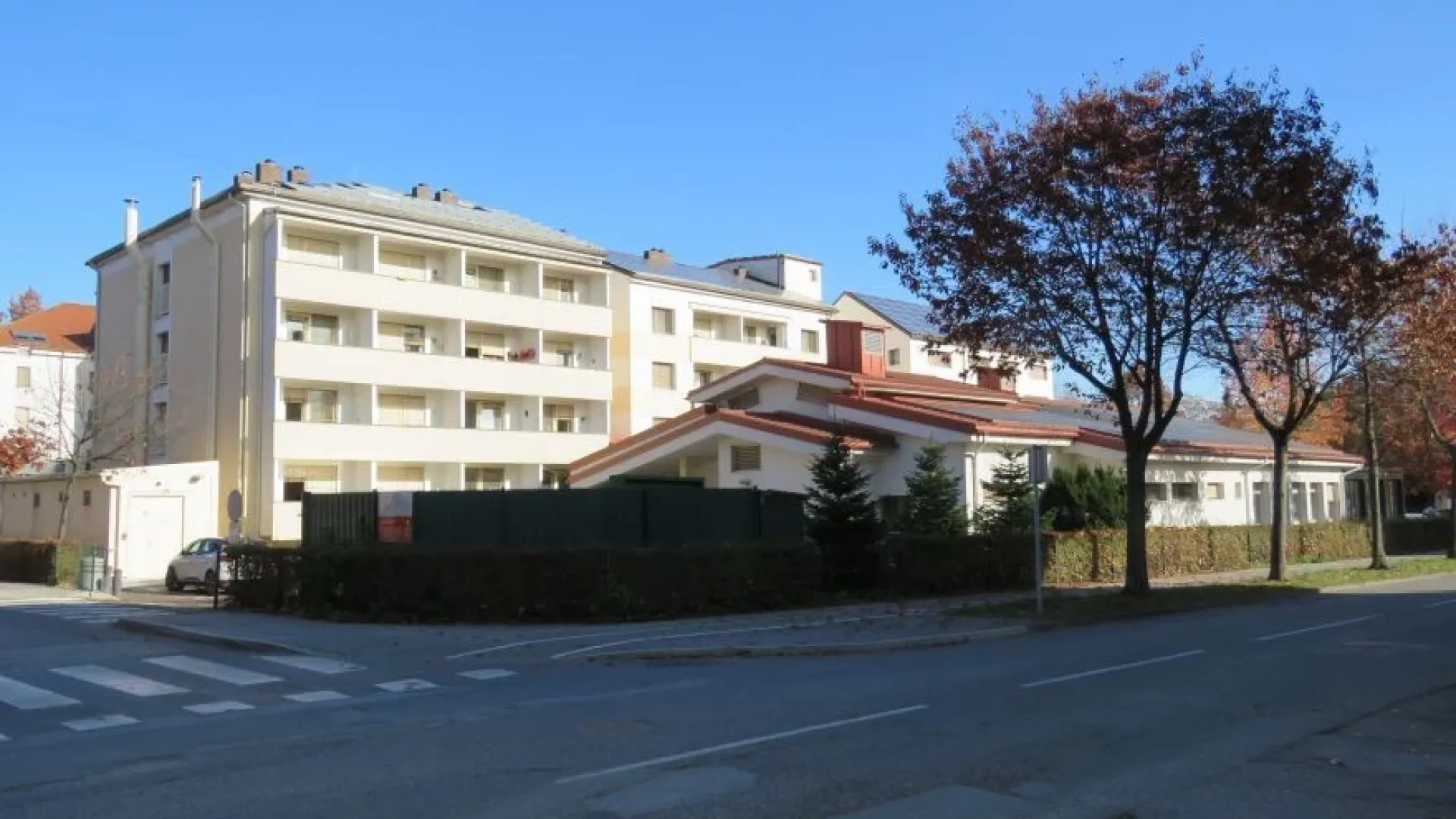 Domovi za starejše ostali brez obvestila o referendumu