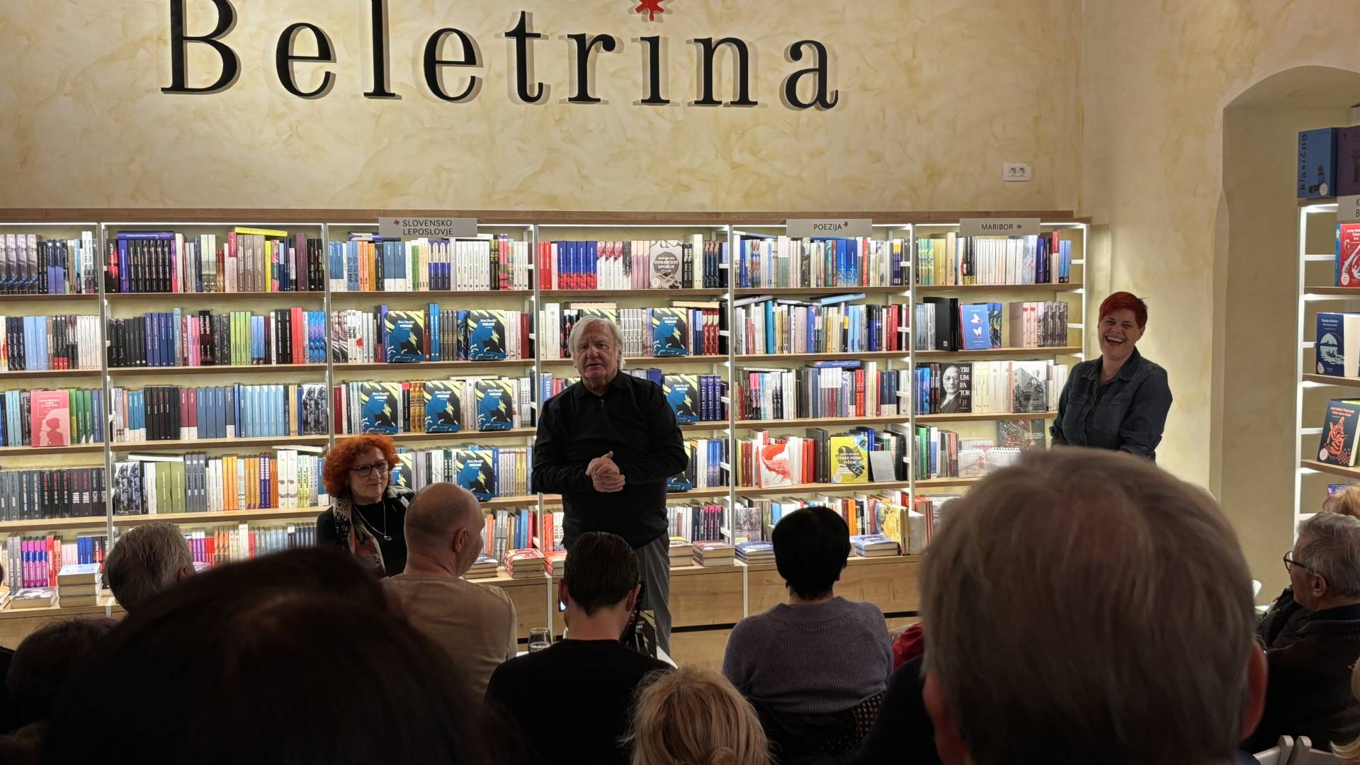 FOTO in VIDEO: Tone Partljič pred množico predstavil novi roman