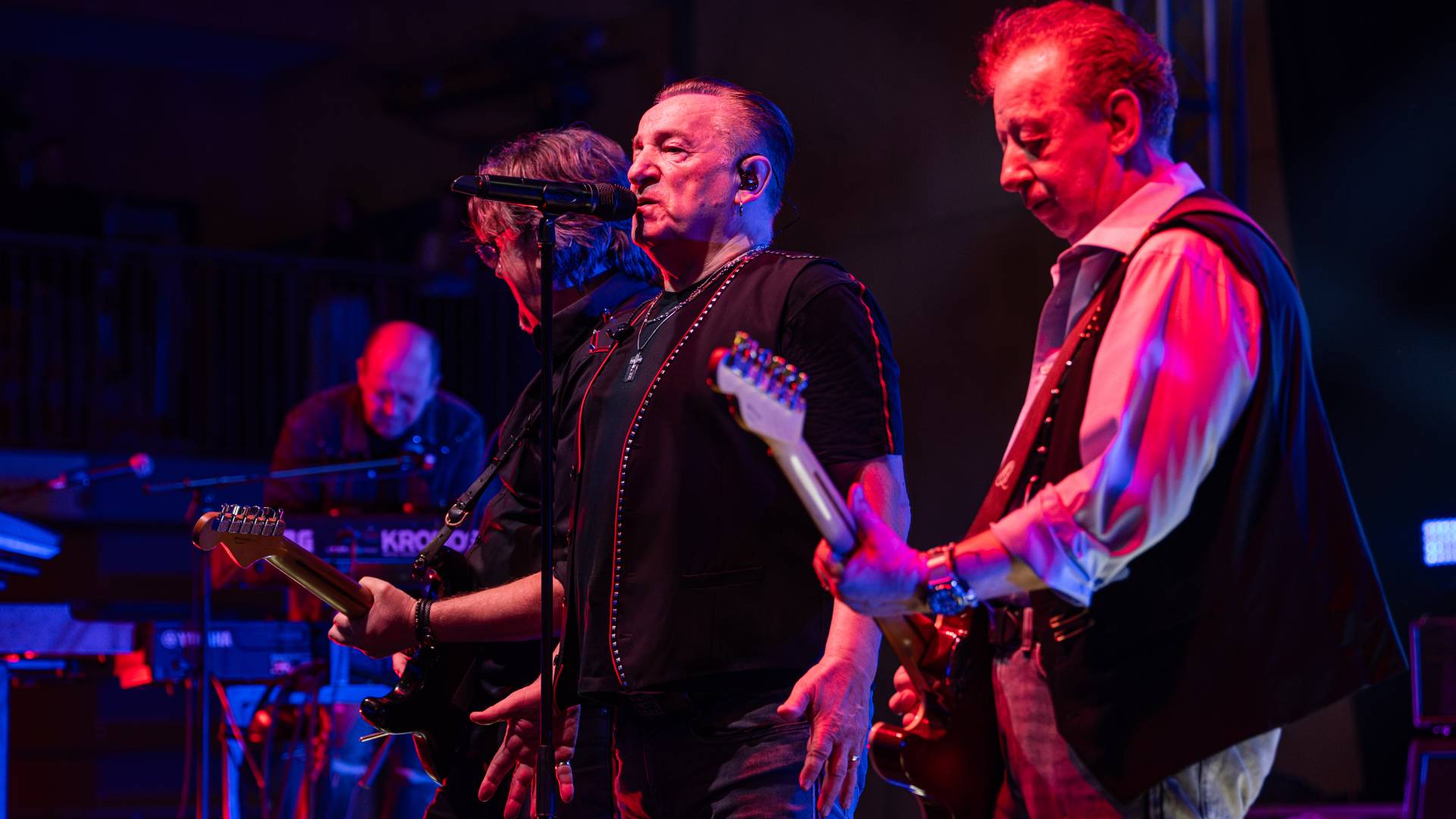 FOTO in VIDEO: Prljavo kazalište navdušilo v Ljutomeru