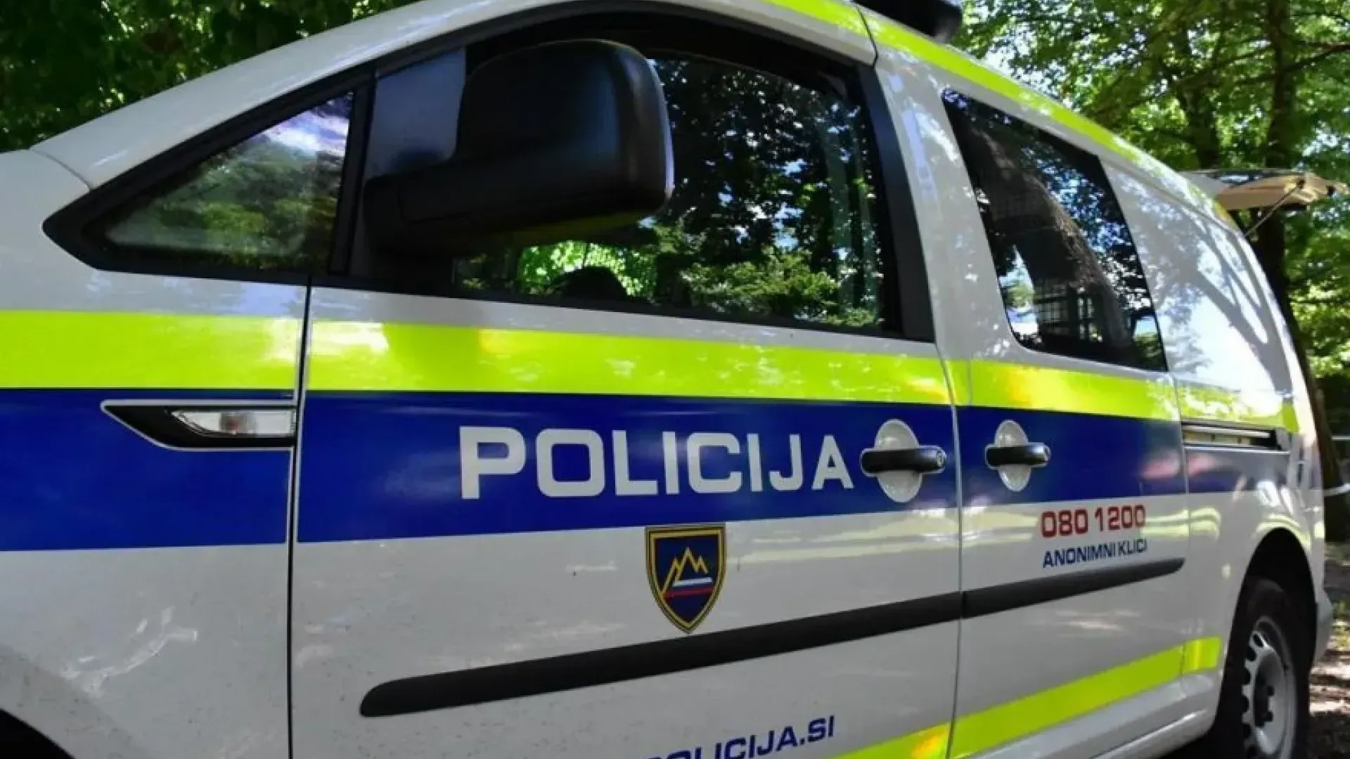 V Istri tragično preminula starejša ženska, policija išče osumljenca