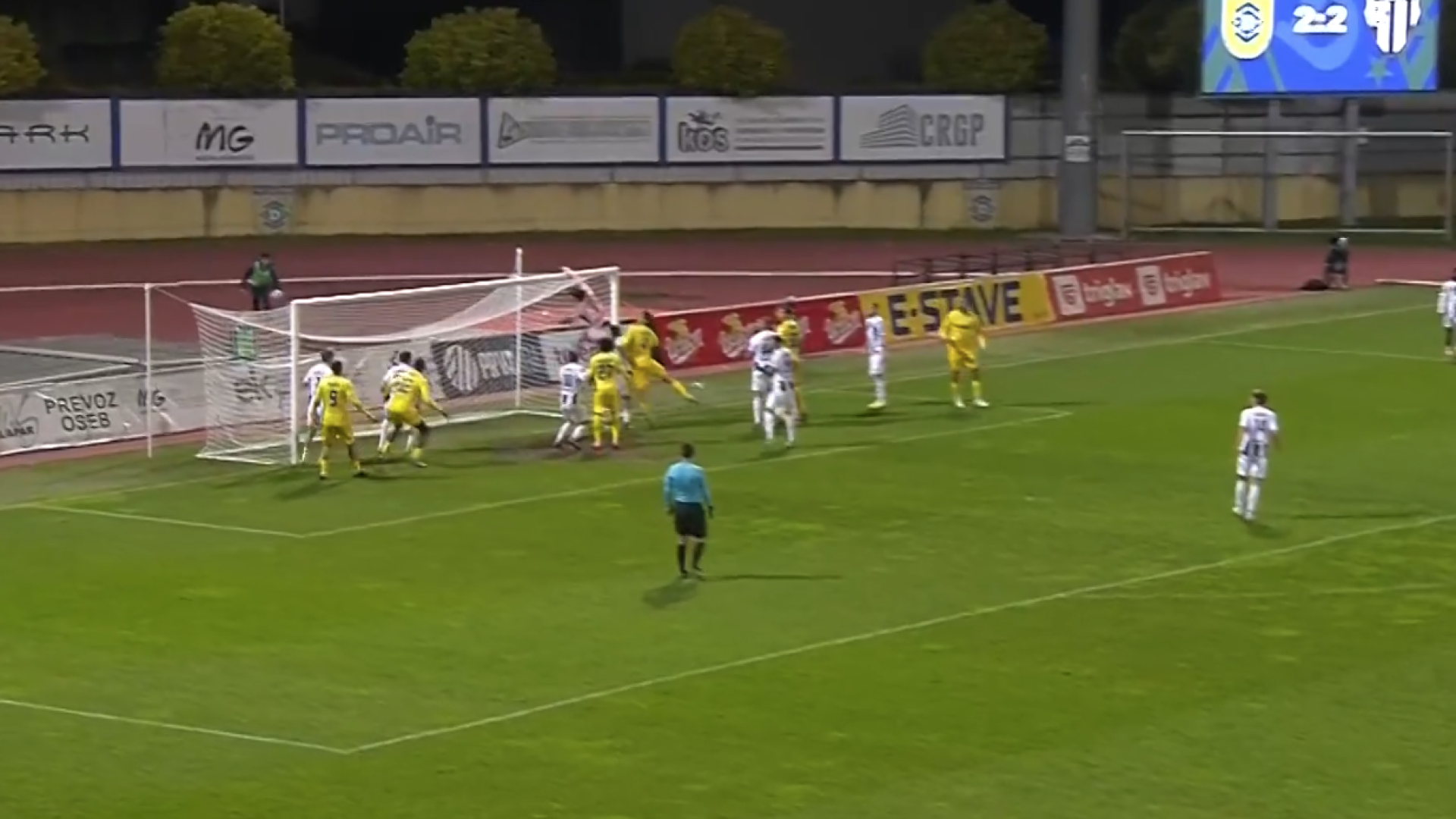 VIDEO: Mura v Domžalah prejela zadetek neposredno iz kota