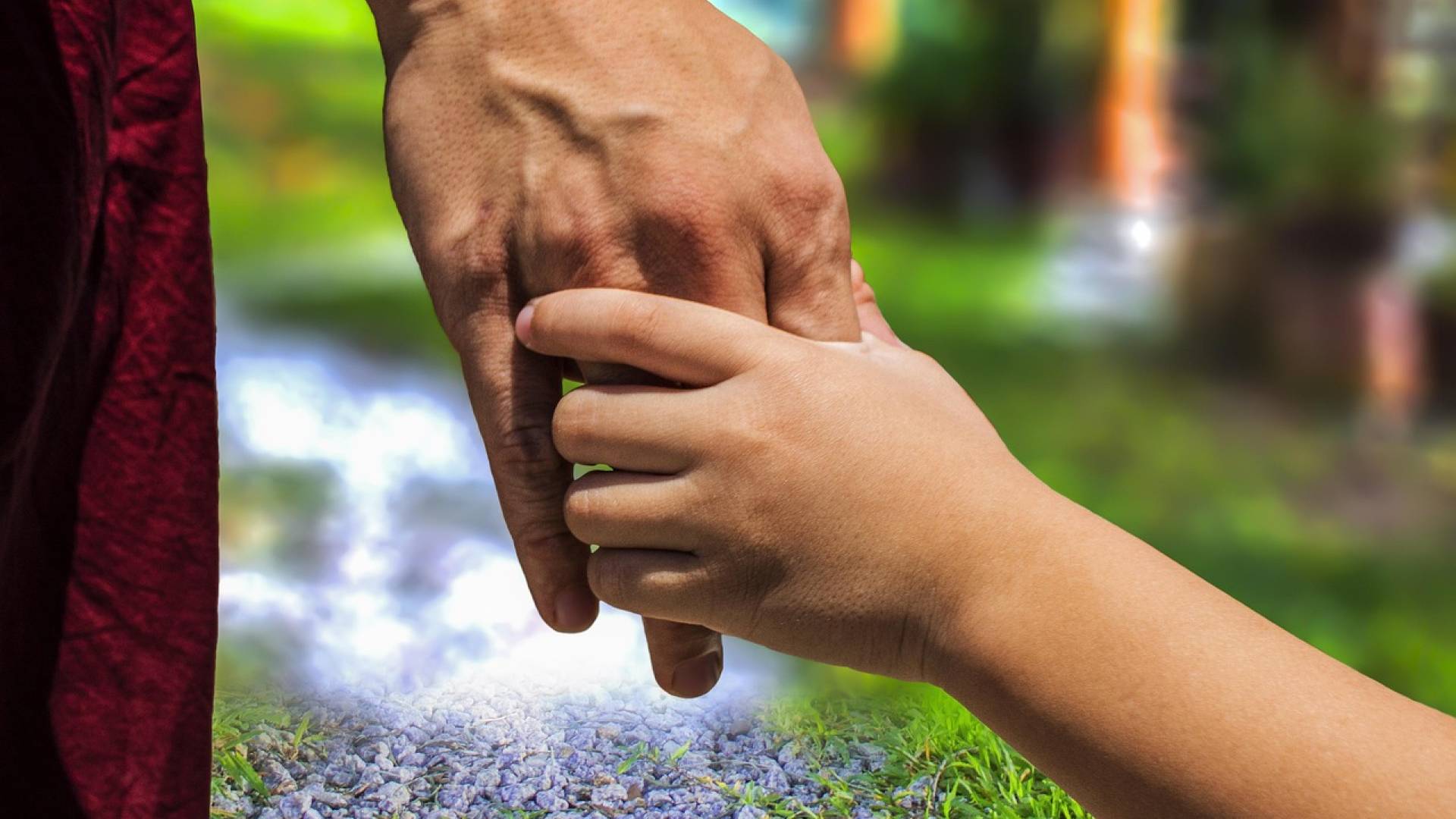 Kako naj posvojitev sledi potrebam posvojenega otroka?