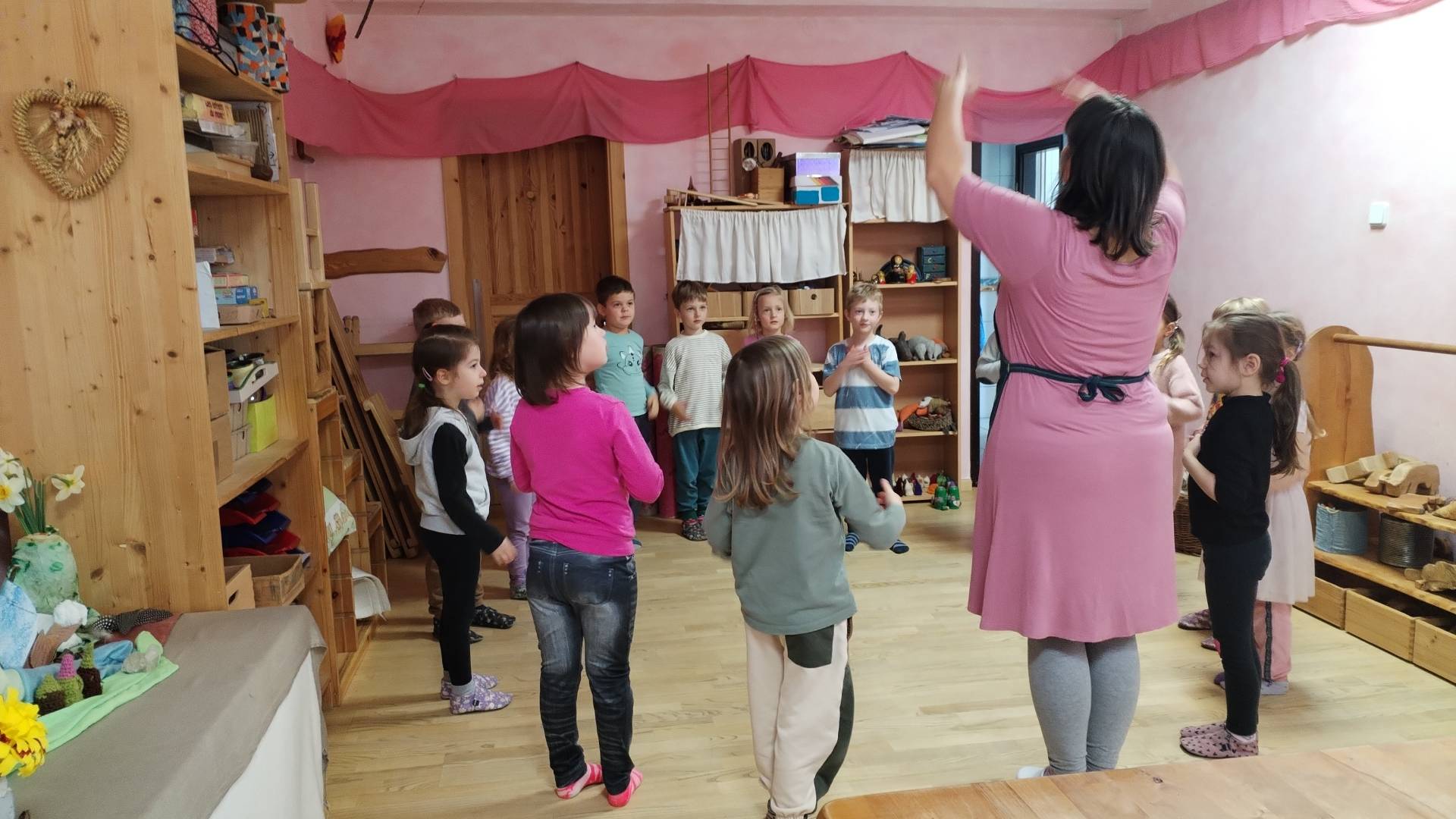 Ptujski vrtec Vilinski gaj zaradi obveznega zimskega regresa v odpuščanje