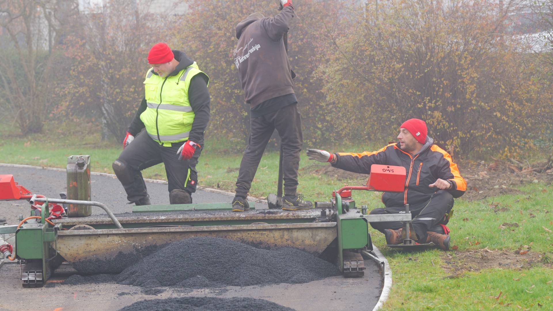 ... atletski stadion 