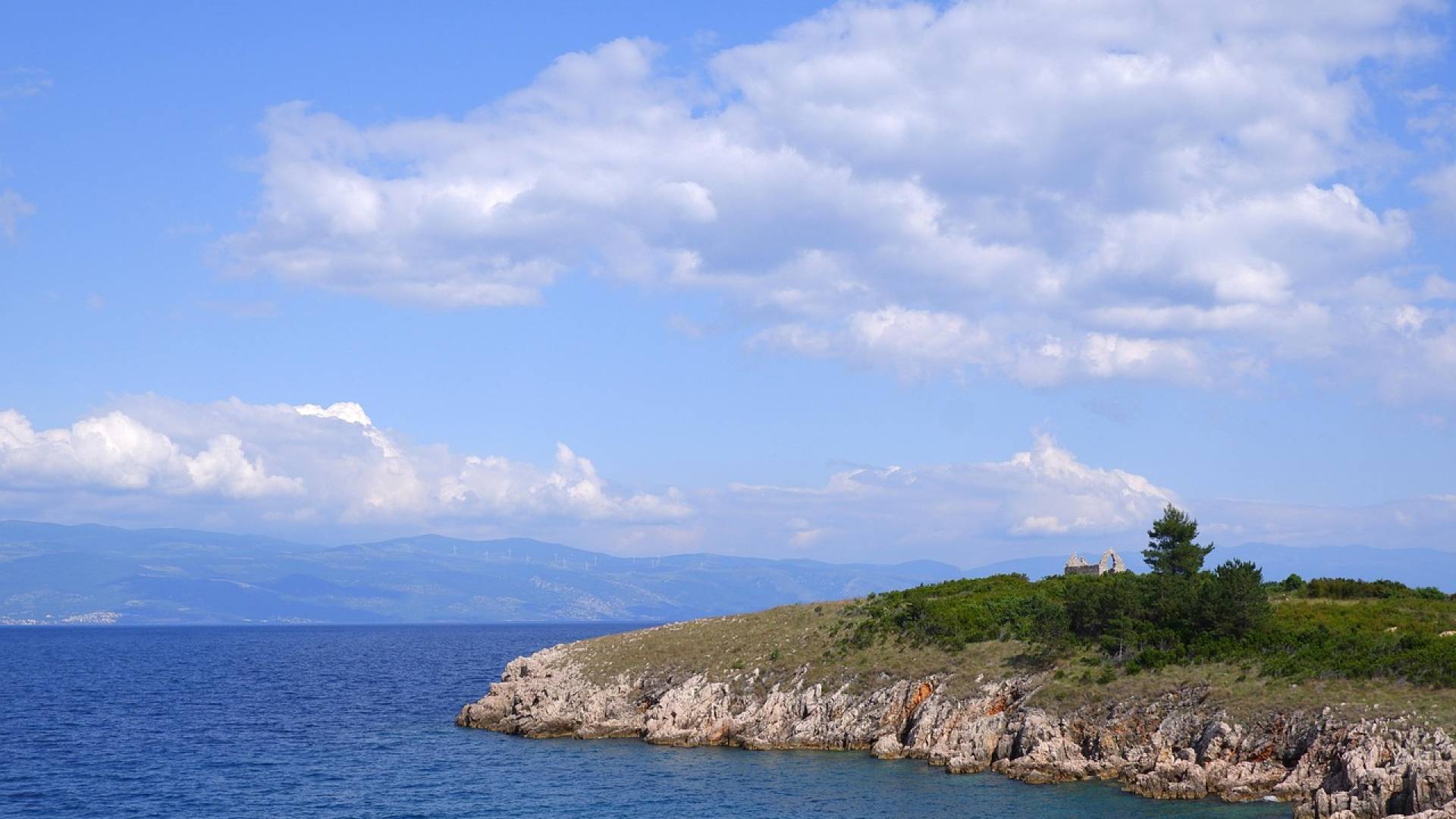 Potres na Krku prebudil prebivalce otoka in obale