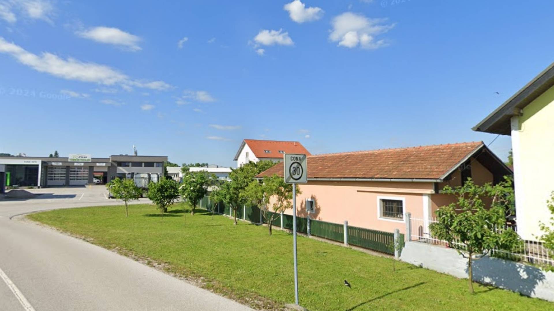 Ptujska občina na javno dražbo dveh zemljišč v Brstju, izklicna cena vas bo presenetila ...