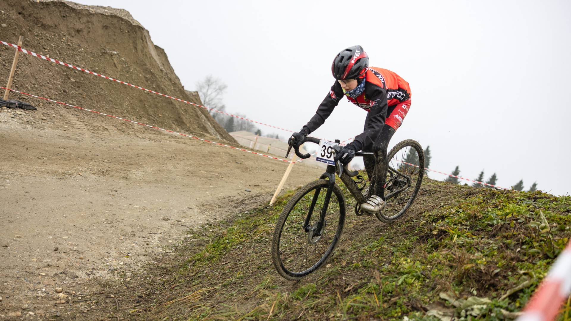 FOTO in VIDEO: Murska Sobota gostila državno prvenstvo v ciklokrosu