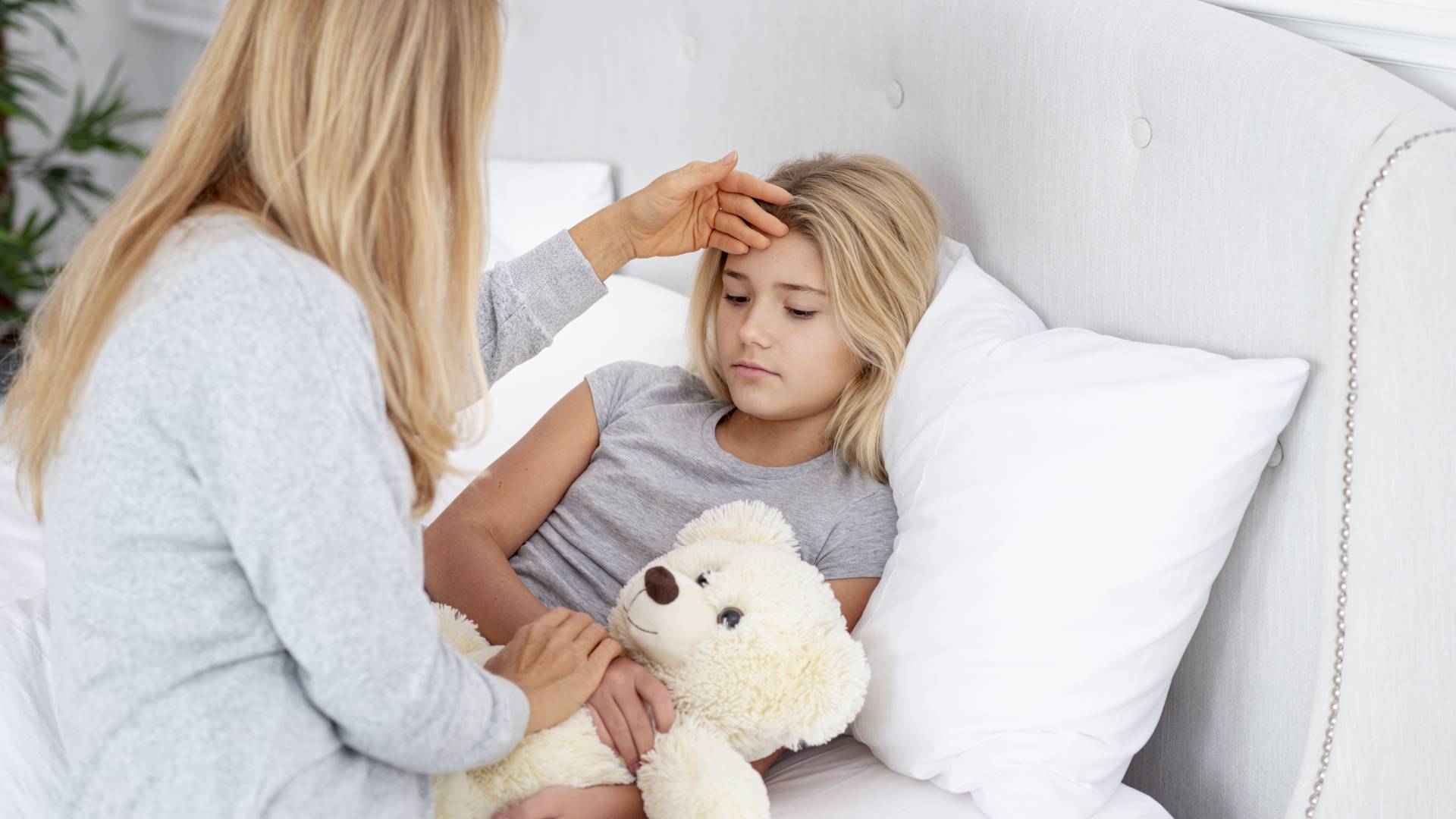 Starši pogosto v dilemi: Kdaj po nalezljivi bolezni v vrtec ali šolo