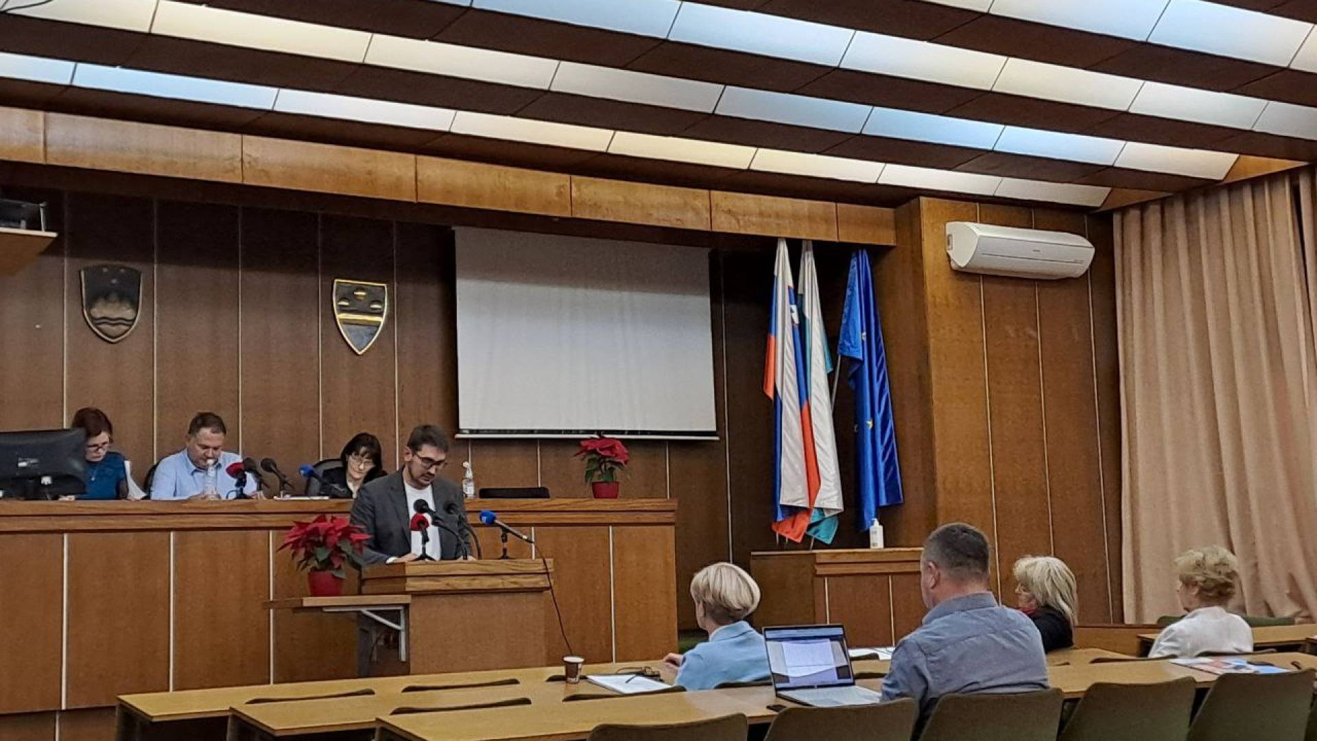 Zelena luč za Irmo Brodnjak Firbas in Gaby Flisar, novi predstavniki v svetih osnovnih šol