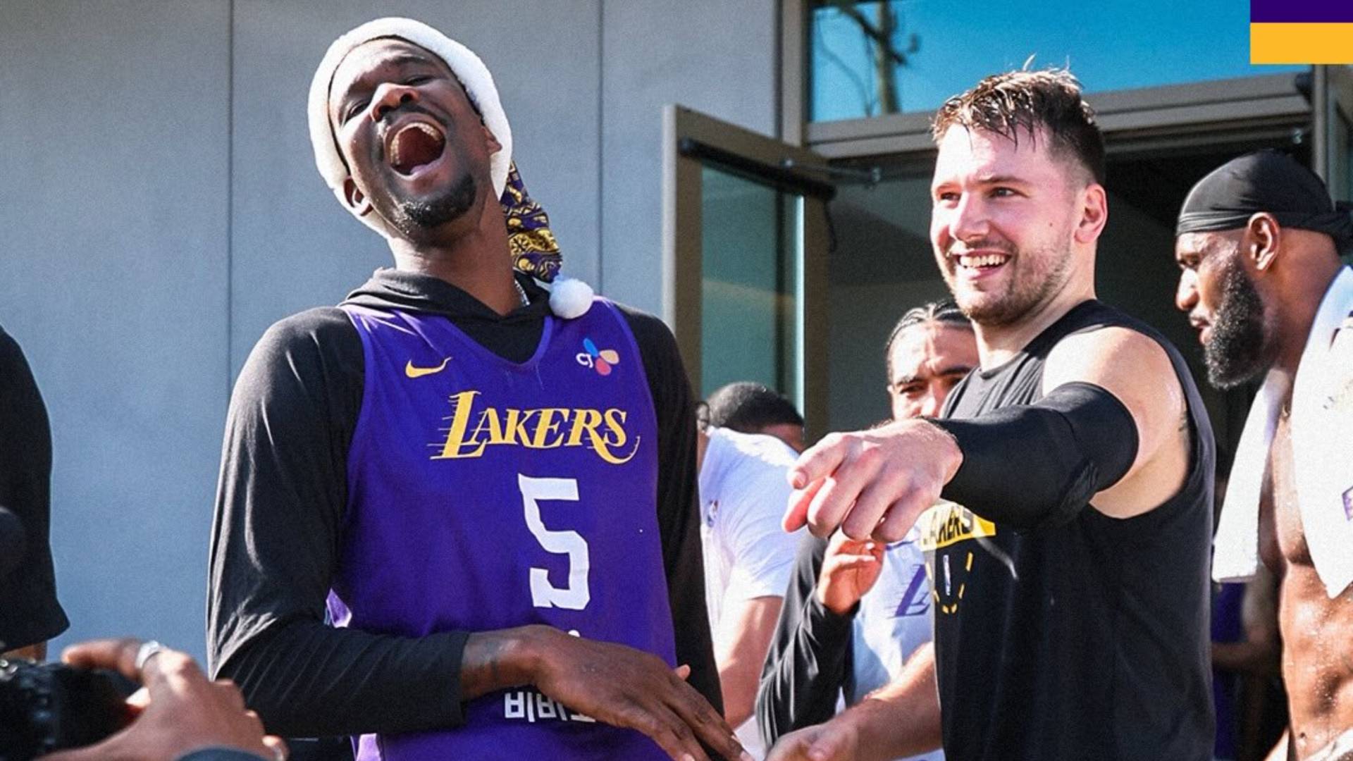 Dončić zapravil več kot 320 tisočakov za darila soigralcem, kaj jim je podaril? 