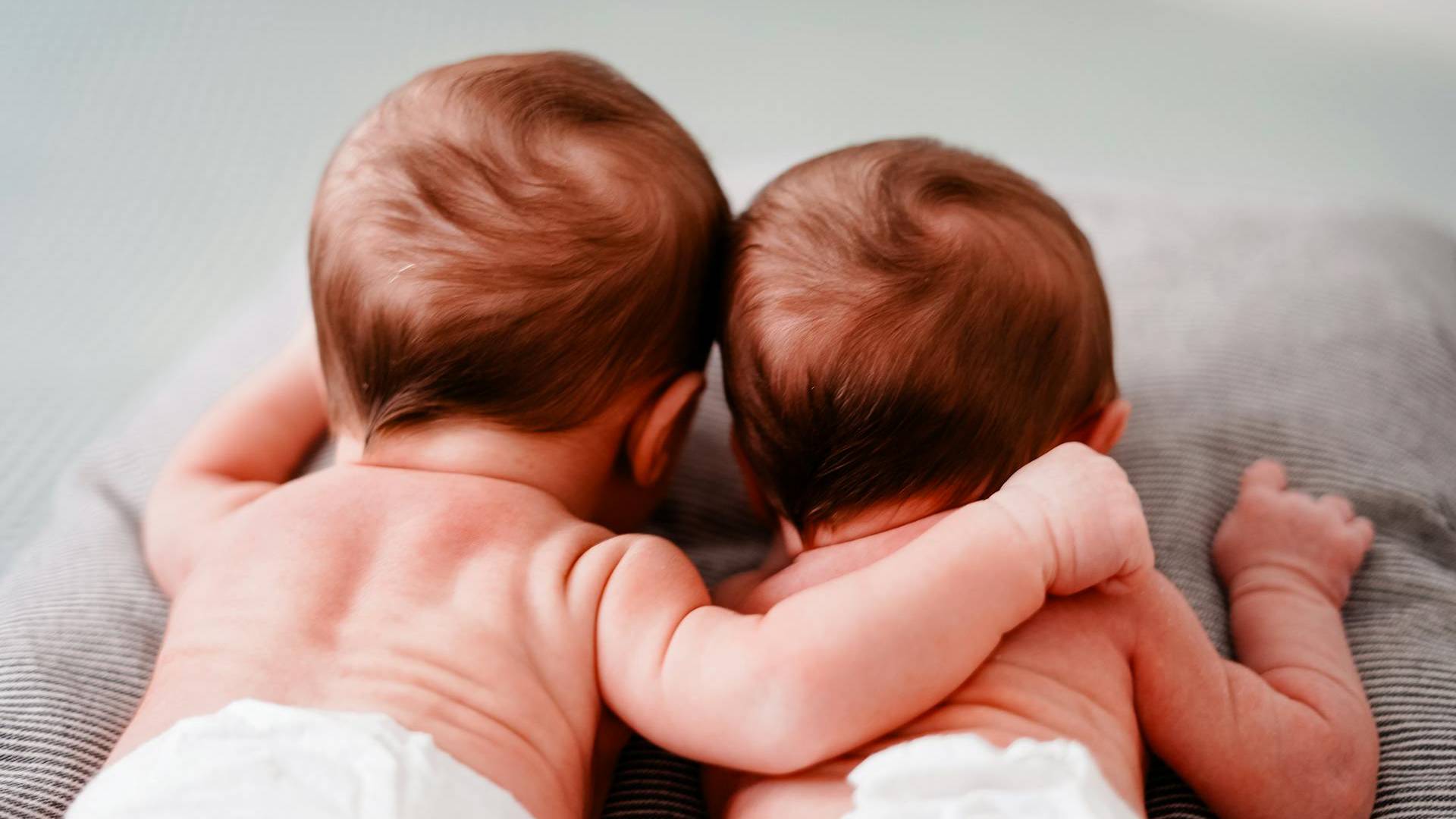 'Baby boom' v Mariboru: V enem tednu kar štirje pari dvojčkov