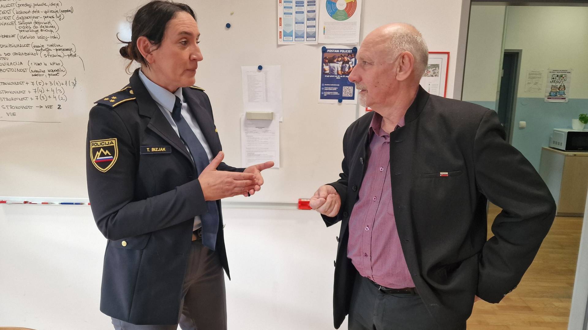 Bo domači teren prednost? Zlobko romsko problematiko pozna iz prve roke