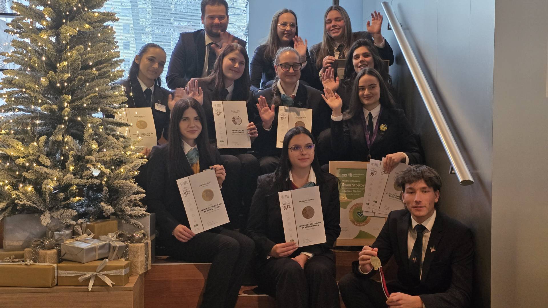 Od Brda do Švedske: Mariborski študenti blesteli na tekmovanjih doma in v Evropi