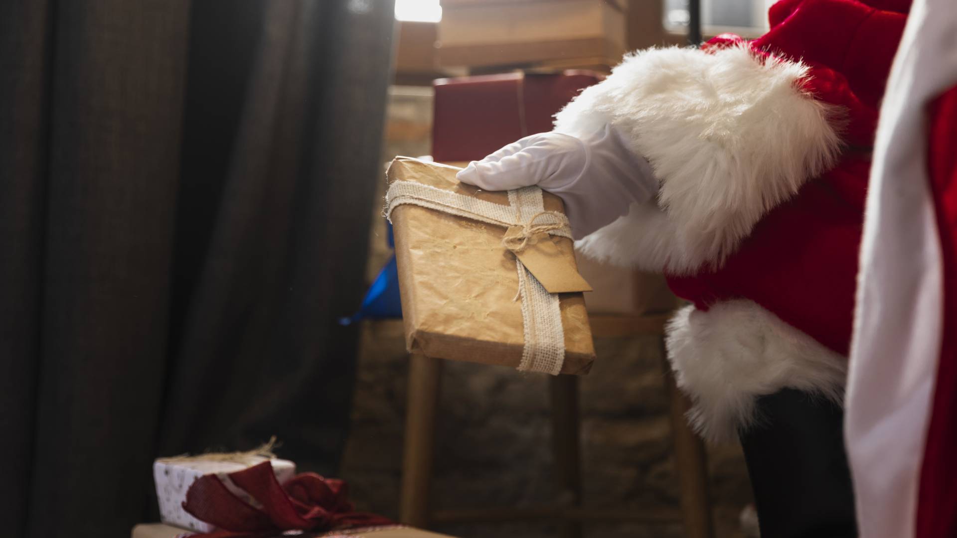 Ganljiva božična pisma: Mali borci iz Maribora ne prosijo za igrače, temveč za zdravje in lajšanje bolečin