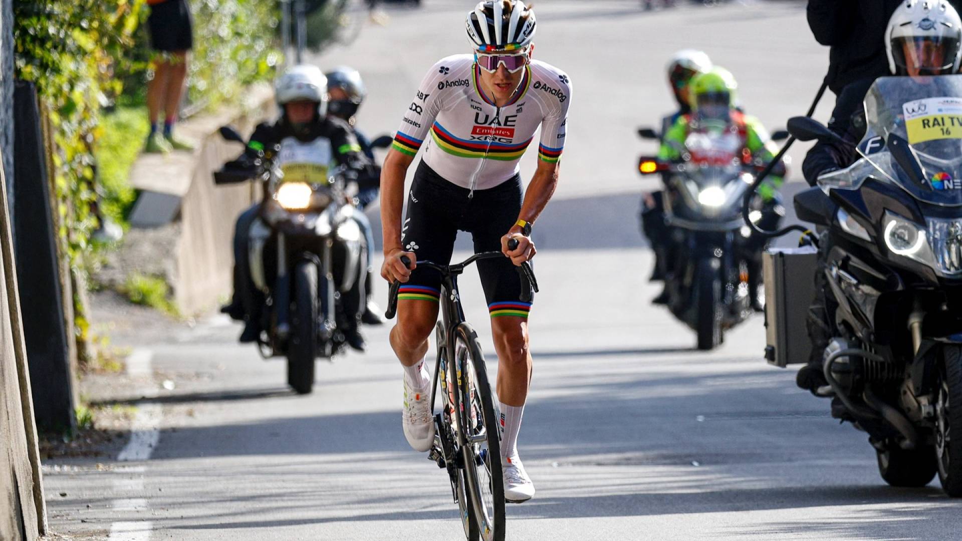 Pogačarjevo kolo na dražbi prodali za 164.000 evrov