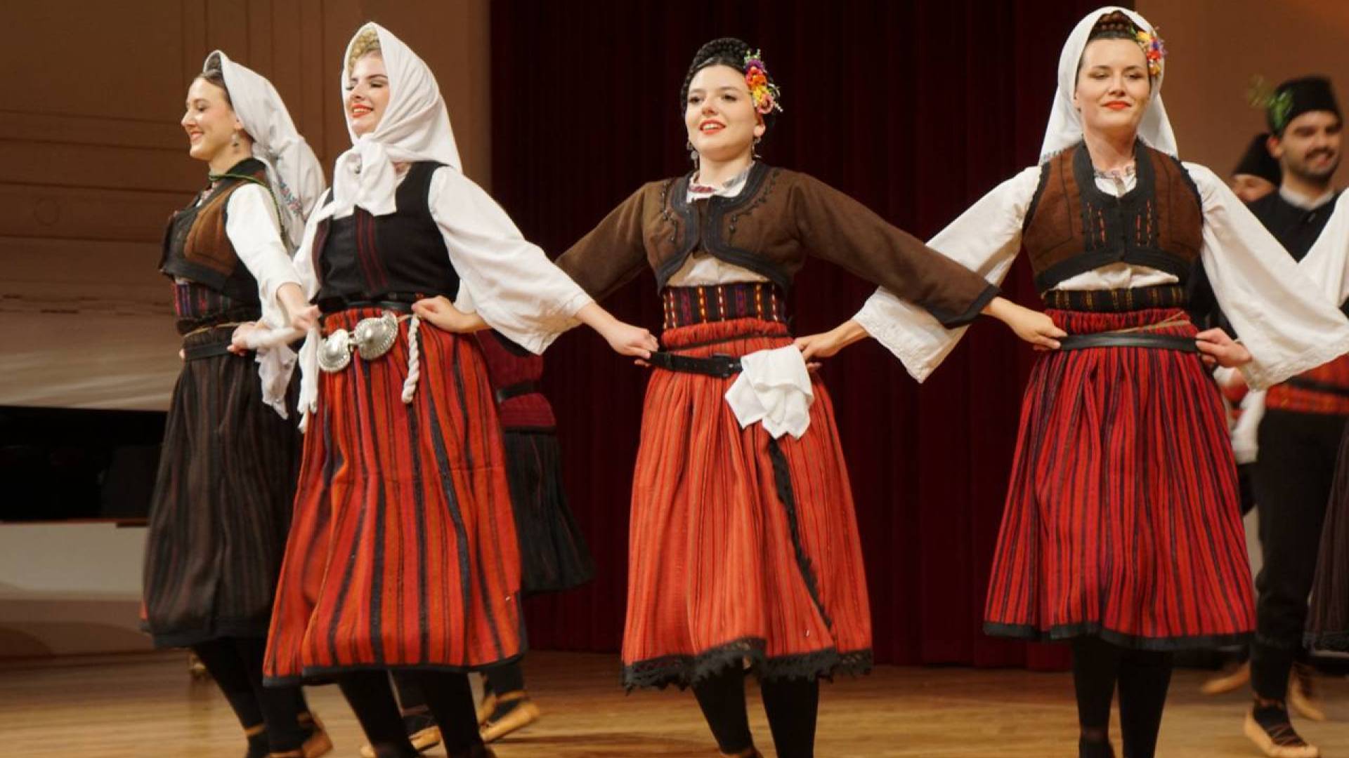 FOTO in VIDEO: Praznik ustvarjalnosti in tradicije. V Mariboru že 18. dan kulturnih društev